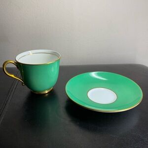 Paragon Bone China England Solid Green Teacup Saucer Gold Trim